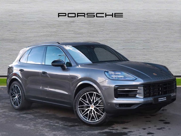 image for 2025 Porsche Cayenne Estate E-Hybrid 5dr Tiptronic S Estate Plug-In Hy Automatic