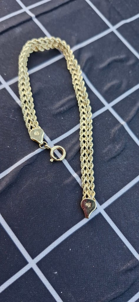 14ct carat gold bracelet 