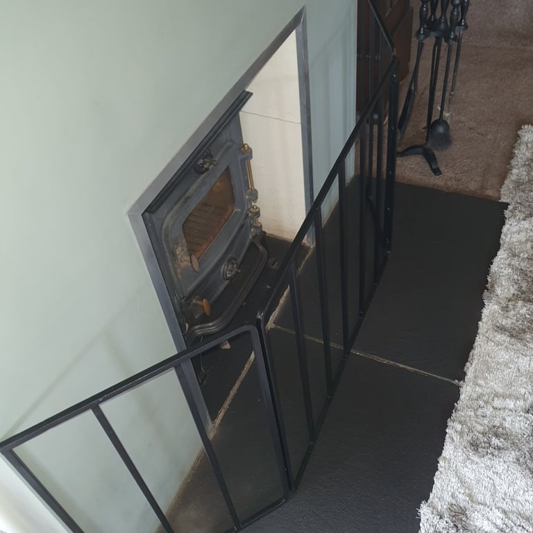 Woodburner fire guard 
