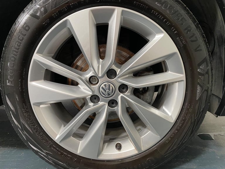 2020 Volkswagen T-Cross 1.0 TSI SE Euro 6 (s/s) 5dr HATCHBACK Petrol Manual