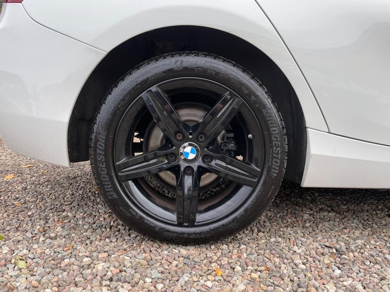 2017 BMW 1 Series 118i [1.5] Sport 5dr [Nav] HATCHBACK PETROL Manual