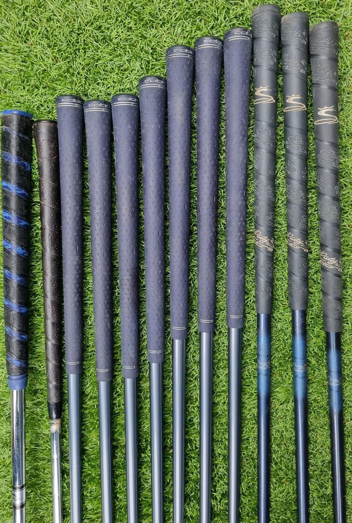 KING COBRA SZ - Lite flex Graphite 5-SW, Cobra OFFSET 3-5-7, putters x2 & trolley bag