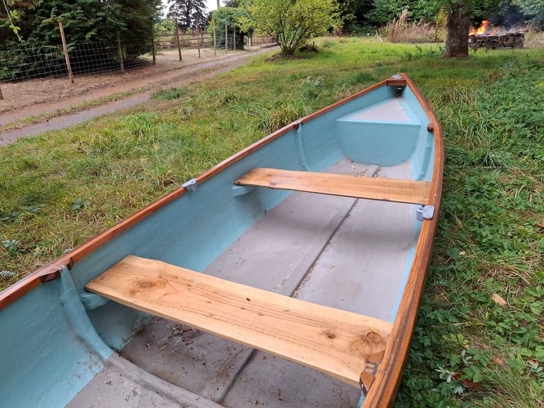 16ft Refurbished Skiff-style Rowing Boat