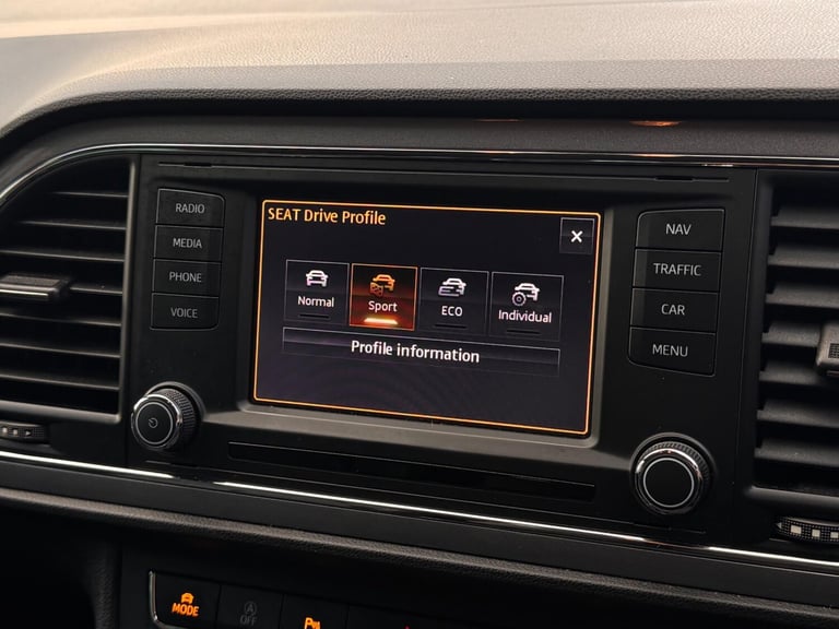 2014 SEAT Leon 2.0 TDI 184 FR 5dr [Technology Pack] HATCHBACK DIESEL Manual