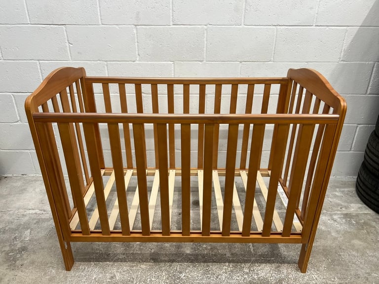 image for Mothercare Darlington Cot and Changing Table