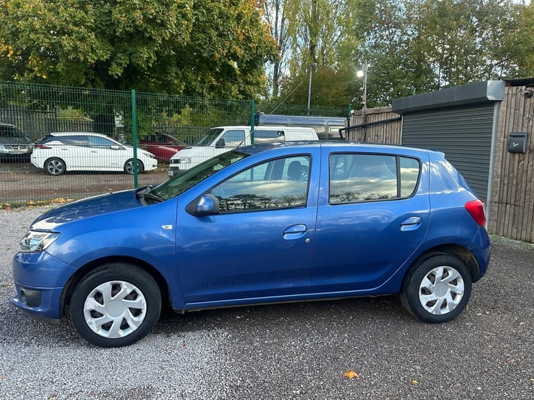 2013 Dacia Sandero 0.9 TCe Laureate Euro 5 5dr HATCHBACK Petrol Manual