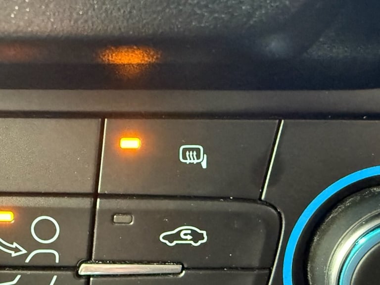 2022 Ford Transit Connect 1.5 230 EcoBlue Trend Panel Van 5dr Diesel Manual L2 Euro 6 (s/s) (100 ...