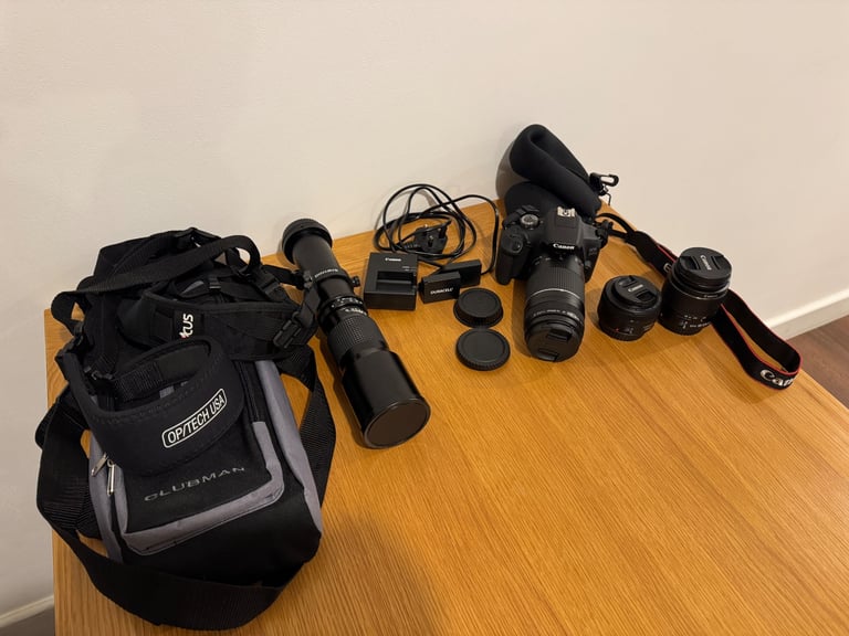 Canon EOS 2000D DSLR Camera with lots of extras.