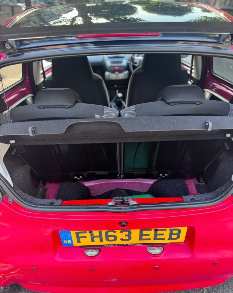 Toyota, AYGO, Hatchback, 2014, Manual, 998 (cc), 5 doors
