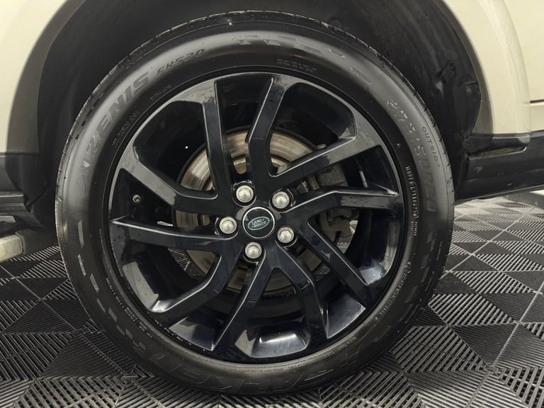 2015 Land Rover Discovery 4 3.0 SD V6 HSE Luxury Auto 4WD Euro 6 (s/s) 5dr ESTATE Diesel Automatic