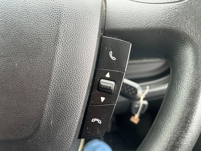 2021 Peugeot Boxer 2.2 BlueHDi 333 Professional Panel Van 5dr Diesel Manual L1 H1 Euro 6 (s/s) PA...
