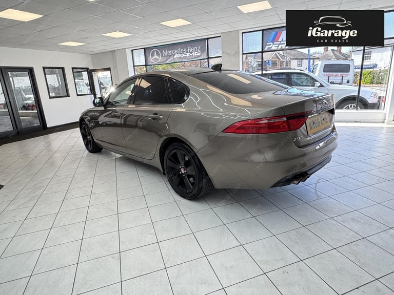2016 Jaguar XF 2.0d Portfolio Saloon 4dr Diesel Auto Euro 6 (s/s) (180 ps) Saloon Diesel Automatic