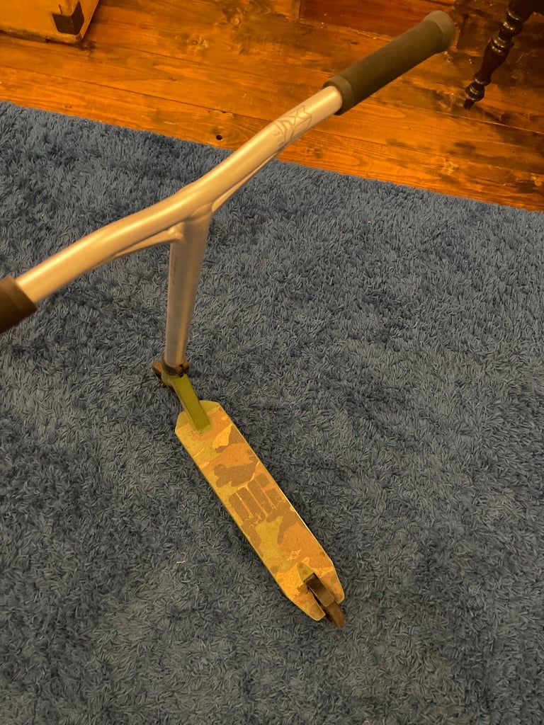 Pro custom stunt scooter