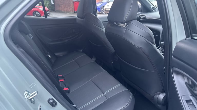 2024 Toyota Yaris Cross 1.5 Hybrid 130 Premiere Edition 5dr CVT Hybrid Estate Estate Hybrid Autom...