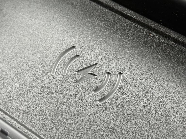 2022 Land Rover Defender 110 2.0 P400e 15.4kWh X-Dynamic HSE SUV 5dr Petrol Plug-in Hybrid Auto 4...