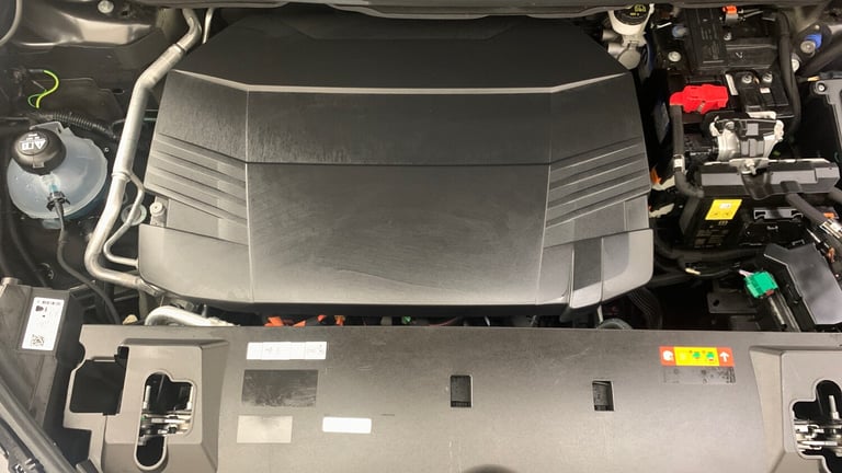 2024 Peugeot 3008 73kWh GT SUV 5dr Electric Auto (210 ps) SUV Electric Automatic