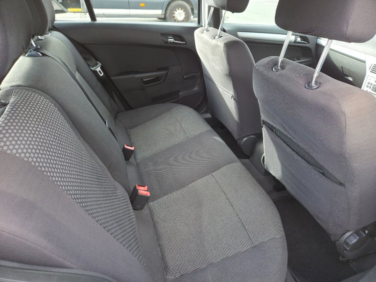 Vauxhall, ASTRA, Hatchback, 2007, Manual, 1598 (cc), 5 doors