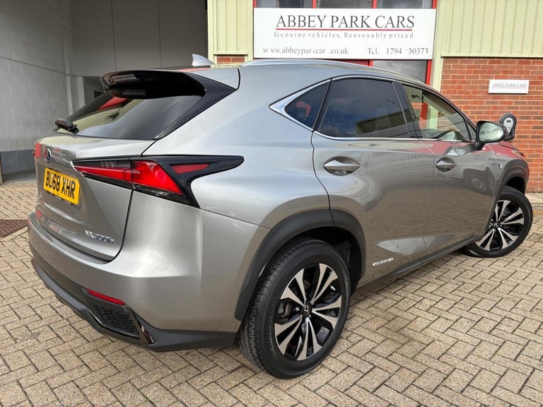 LEXUS NX 2.5 300h F Sport E-CVT 4WD Euro 6 (s/s) 5dr 2018