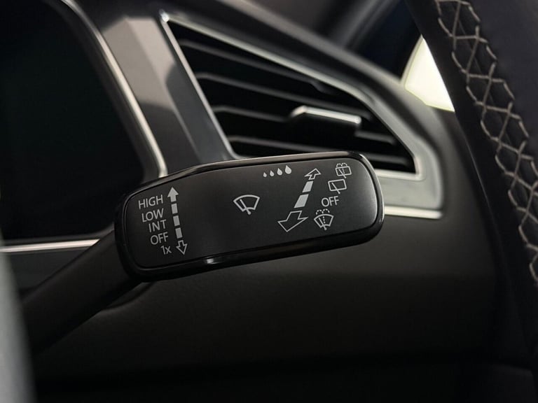 2020 Volkswagen Tiguan Allspace 2.0 TDI 190 4Motion R-Line Tech 5dr DSG ESTATE DIESEL Automatic