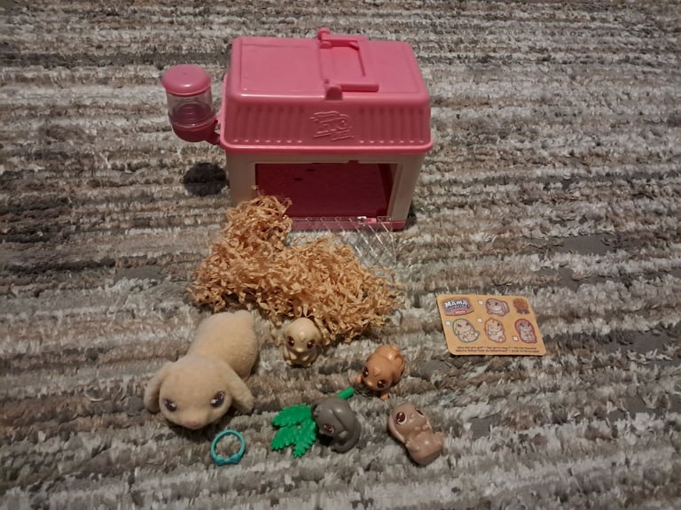 Little Live Pets Mama Surprise S4 Minis Bunnies and interactive bunny
