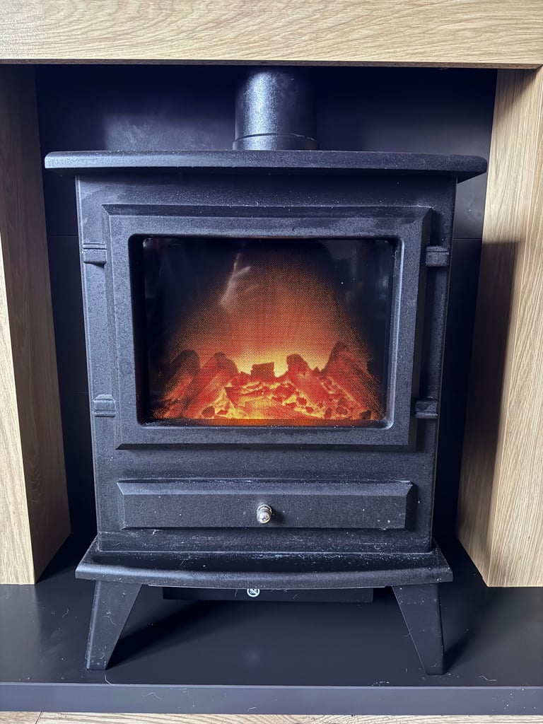 Electric fire with fire place /wood burning stove effect)