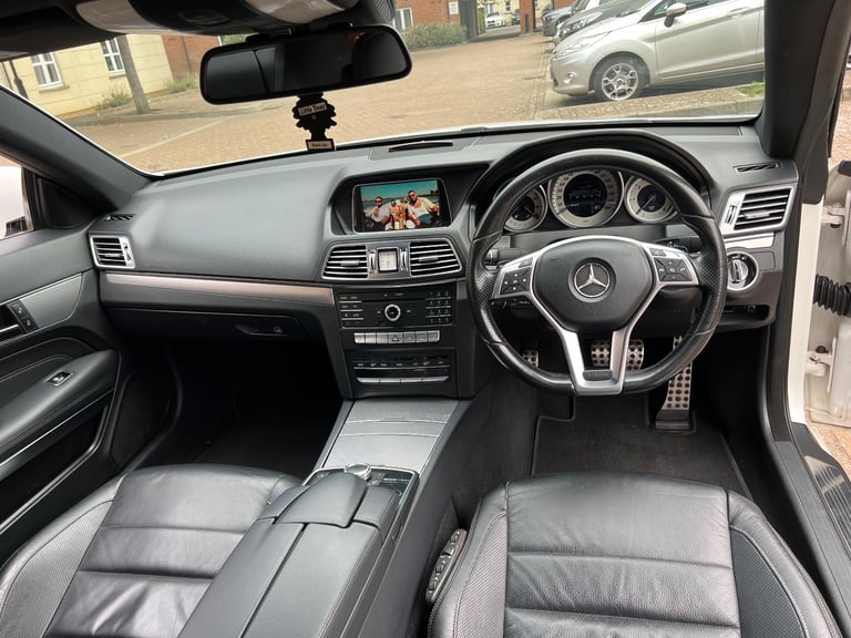 Mercedes-Benz amg line e220 cdi auto