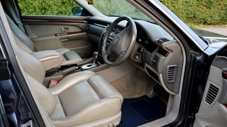 Audi A8, 2.8 Quattro, D2, Final Edition.