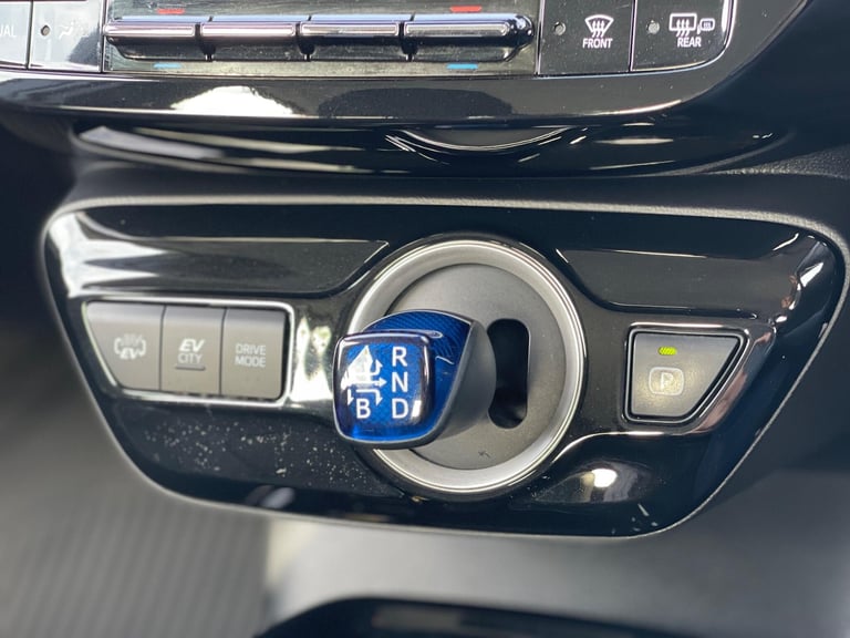 2022 Toyota Prius 1.8 VVT 8.8kWh Business Edition Plus CVT Euro 6 (s/s) 5dr HATCHBACK Petrol/Elec...