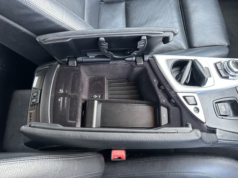 BMW 5 SERIES 2.0 520d M Sport Saloon 2011