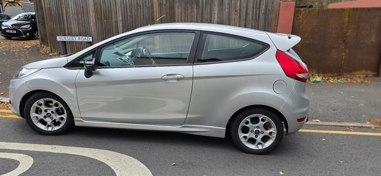 2010 FOR FIESTA 1.3 PETROL