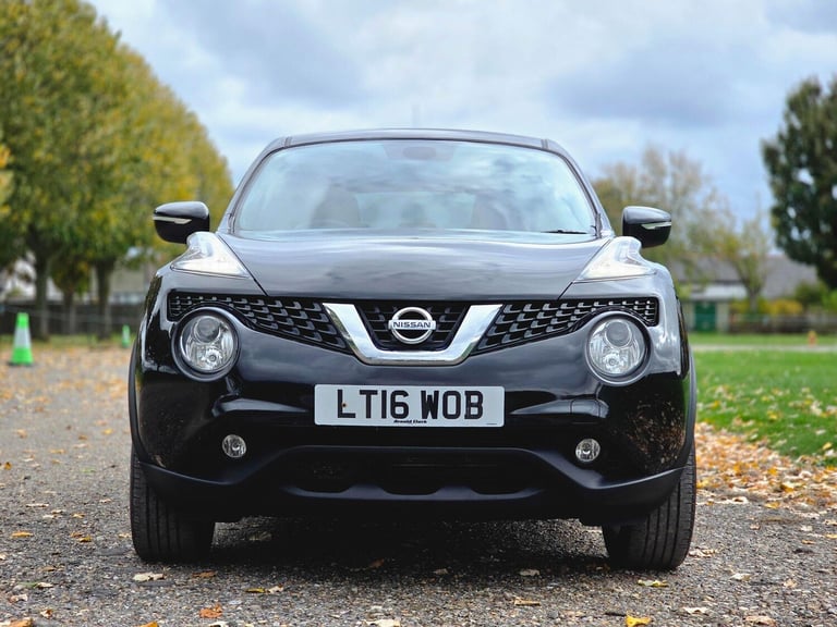 2016 Nissan Juke 1.6 N-Connecta XTRON Euro 6 5dr HATCHBACK Petrol Automatic