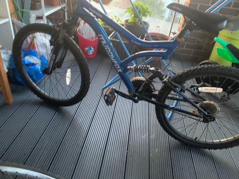 Muddyfox typhoon 24 inch dual sales suspension bike