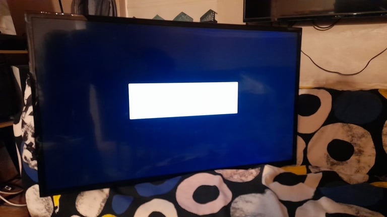 image for 39" Samsung TV non smart