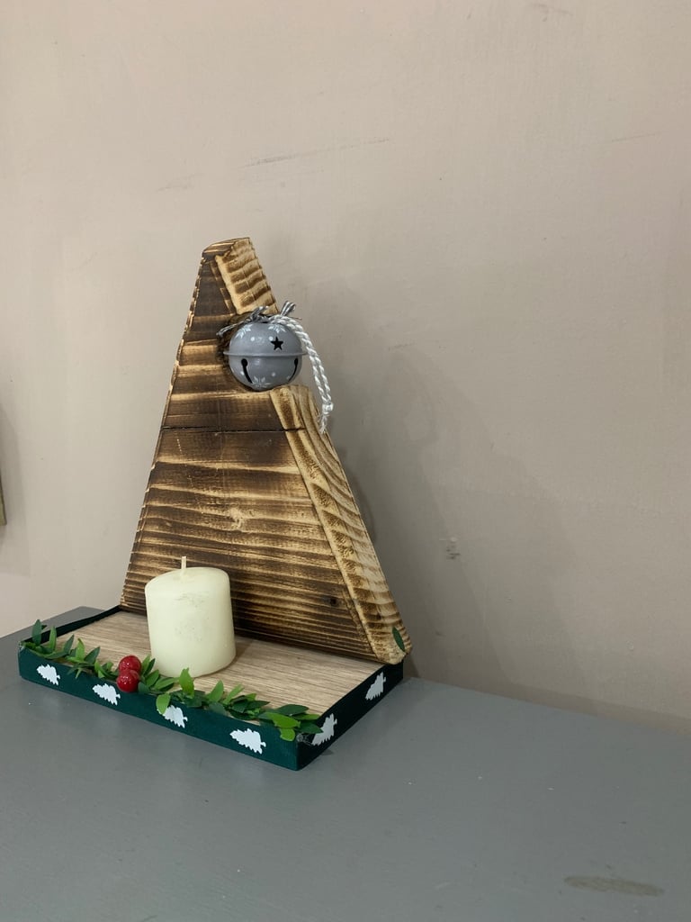 Wooden Christmas tree selection 