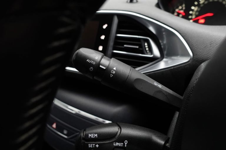 2017 Peugeot 308 SW 1.6 BlueHDi Active Estate 5dr Diesel Manual Euro 6 (s/s) (100 ps) Estate Dies...