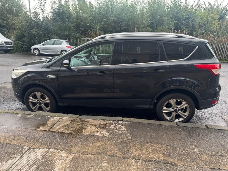 Ford, KUGA, Hatchback, 2014, Manual, 1997 (cc), 5 doors