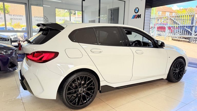 2023 BMW 1 Series 1.5 118i M Sport (LCP) Euro 6 (s/s) 5dr Hatchback Petrol Manual