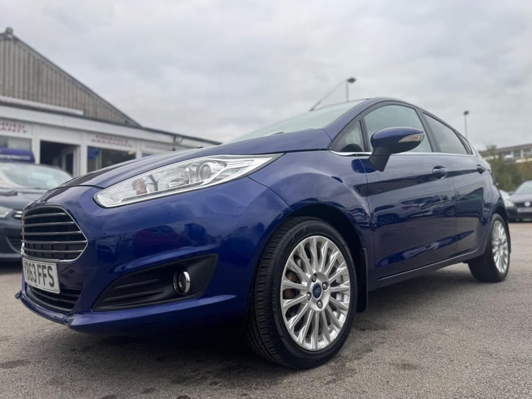 2013 Ford Fiesta 1.0T EcoBoost Titanium Euro 5 (s/s) 5dr HATCHBACK Petrol Manual