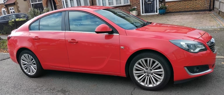 2016 Vauxhall Insignia 1.4T Design Nav 5dr [Start Stop] HATCHBACK Petrol Manual