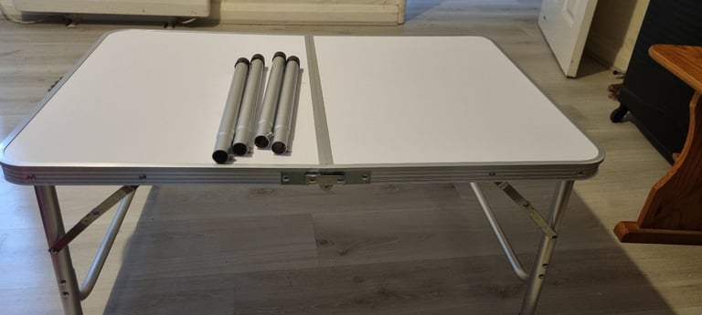 image for Foldable picnic table