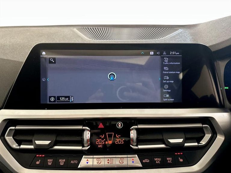 2019 BMW 3 Series 2.0 330e 12kWh SE Pro Auto Euro 6 (s/s) 4dr Automatic Saloon Hybrid Automatic