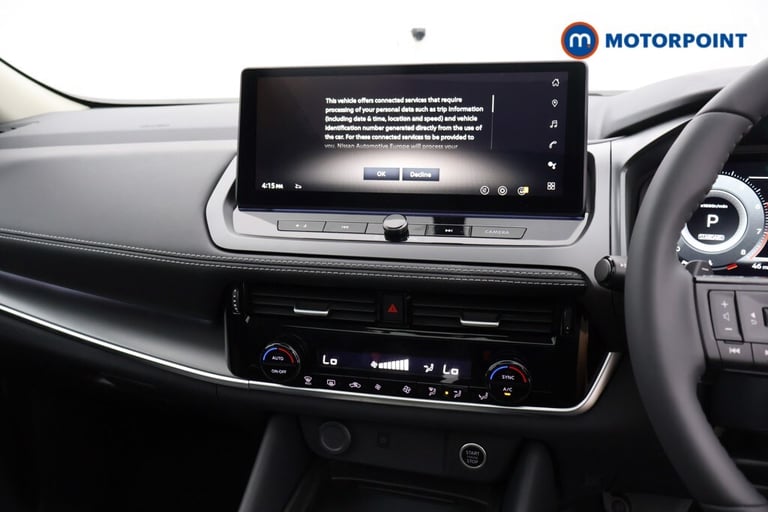 2025 Nissan Qashqai 1.3 DiG-T MH 158 N-Connecta [Glass Rf] 5dr Xtronic SUV Petrol Automatic