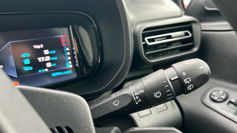 2025 Citroen Berlingo 1.5 BlueHDi 130ps Plus [5 seat] EAT8 WINDOW VAN DIESEL Automatic