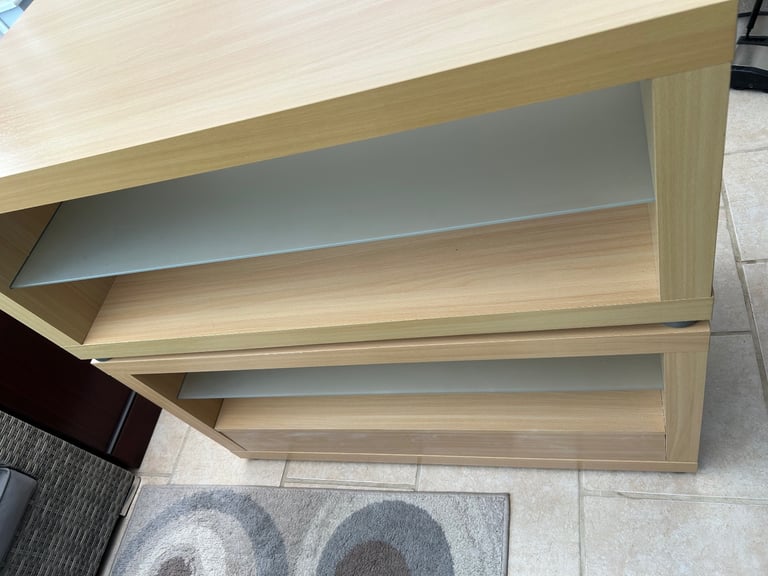 Tv stand / coffee table 
