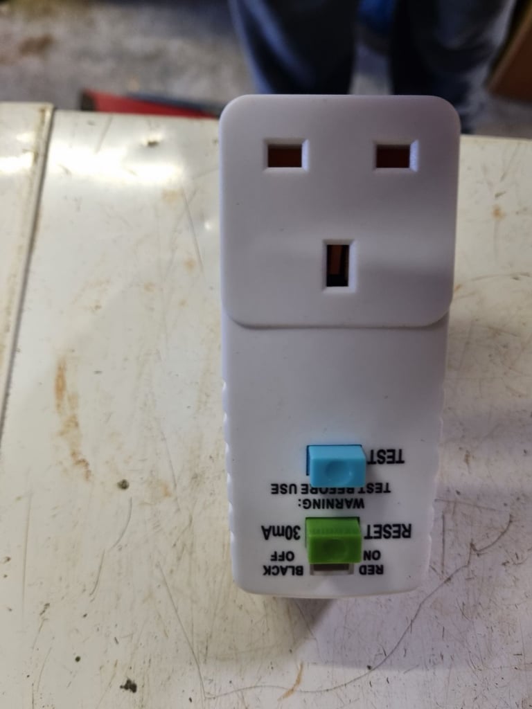 RCD Circuit Breaker