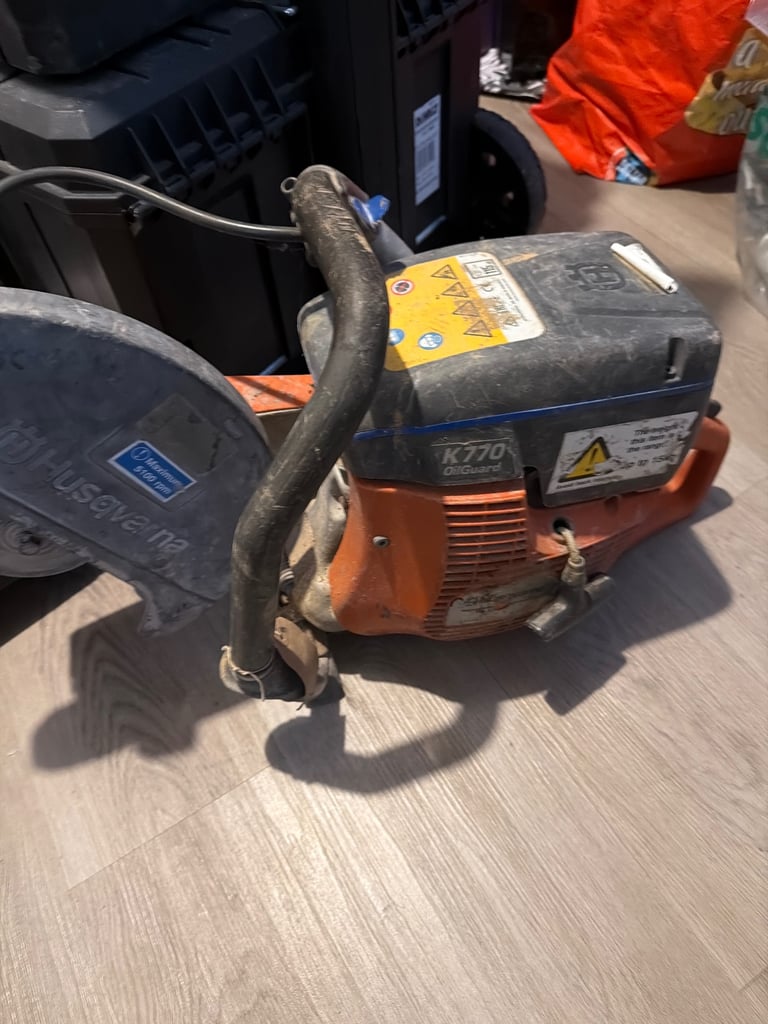 image for Husqvarna k770 oil guard 