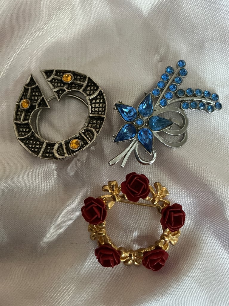 image for Three lovely brooches