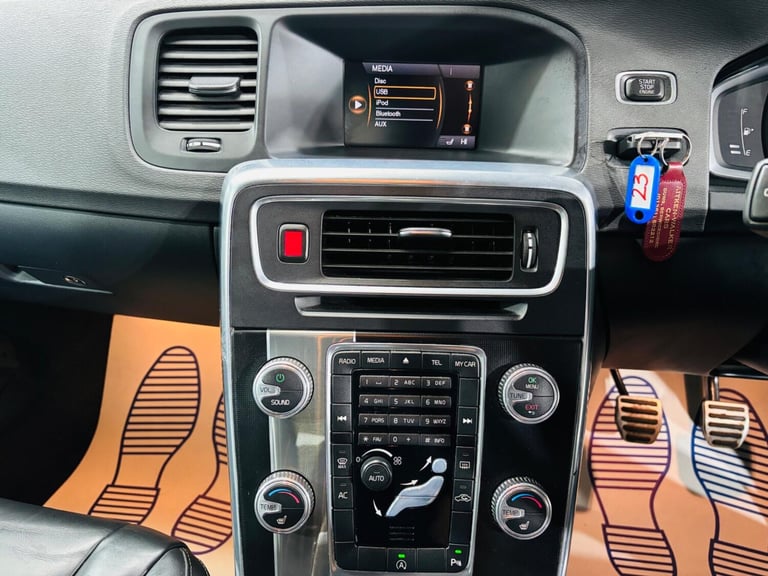 2014 Volvo V60 2.0 D4 R-Design Lux Euro 6 (s/s) 5dr ESTATE Diesel Manual