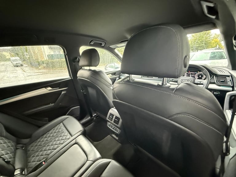  Audi Q5 2.0 TFSIe 55 Competition SUV 5dr Petrol Plug-in Hybrid S Tronic quattro Eur Petrol/Elect...