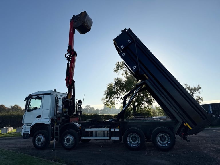 Mercedes-Benz Arocs Tipper Grab Lorry 2019 ( 69 ) Palfinger Epsilon Crane